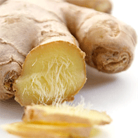 sliced raw root ginger